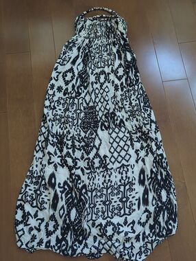 Maxi Dress Strapless With Open Sexy Back Small